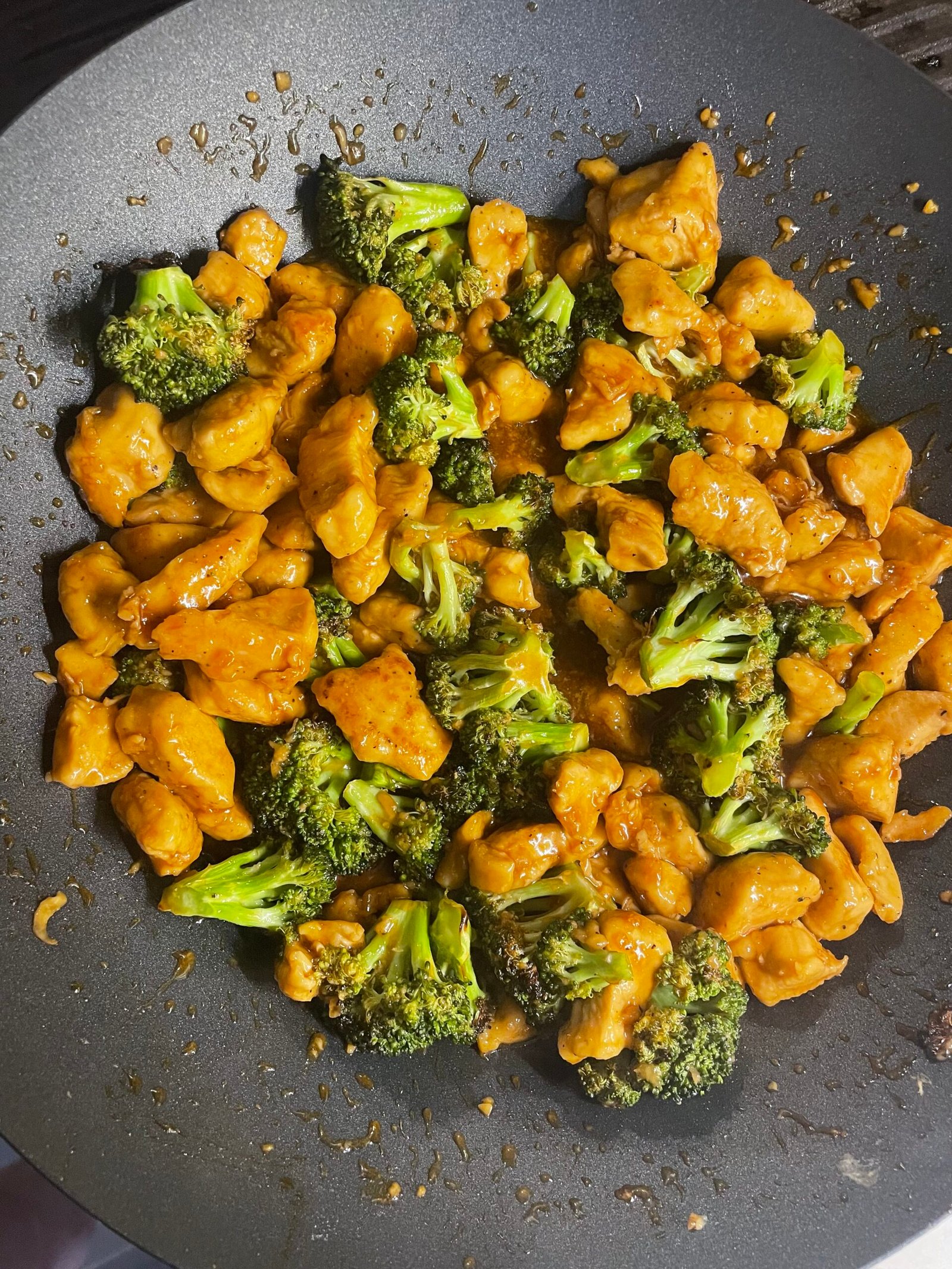 Honey Garlic Chicken and Broccoli - Taylor Likes